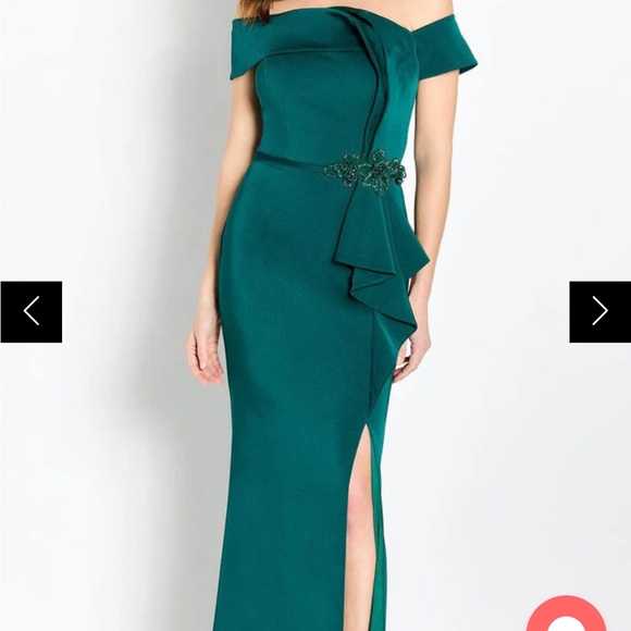 Stunning beautiful dress! - Picture 4 of 6